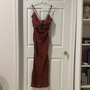 Elegant Backless Dress in Rust-Brown